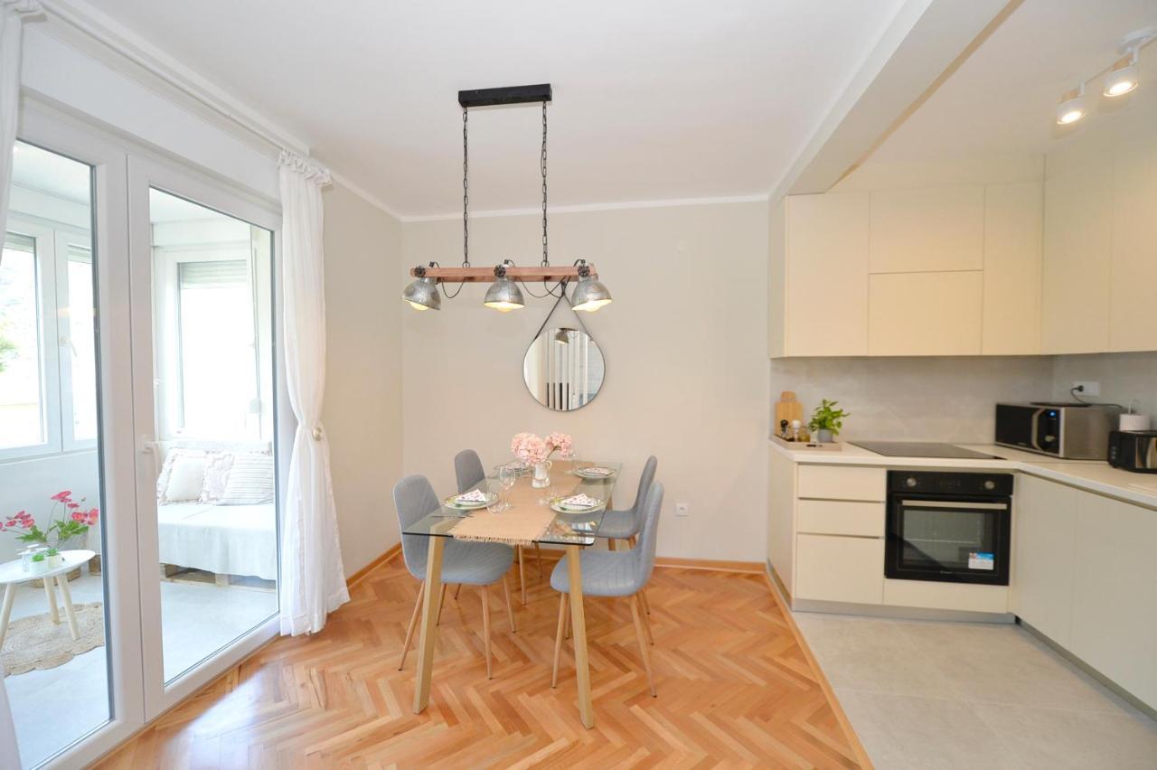 The Nest - Urban Family Place Kotor Exterior foto